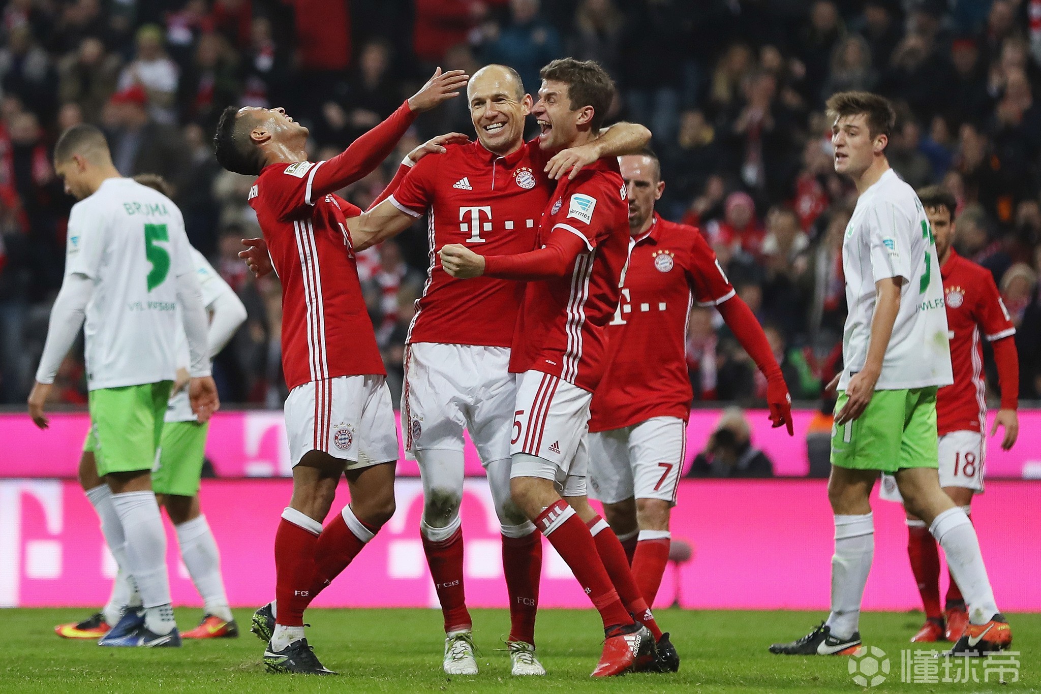 爱游戏官网-拜仁主场大捷，球员赛后激动庆祝胜利，类别下载无法.的简单介绍